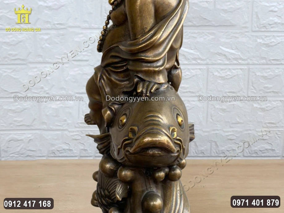 Gia chủ n&ecirc;n đặt vật phẩm l&ecirc;n cao, tại nơi s&aacute;ng sủa